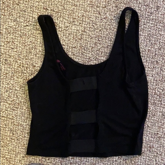 Black cropped tank top - Picture 2 of 2